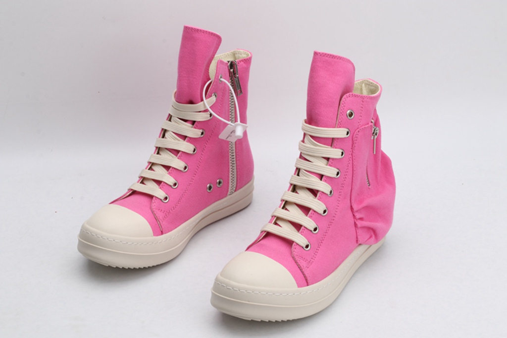 R.O sneakers